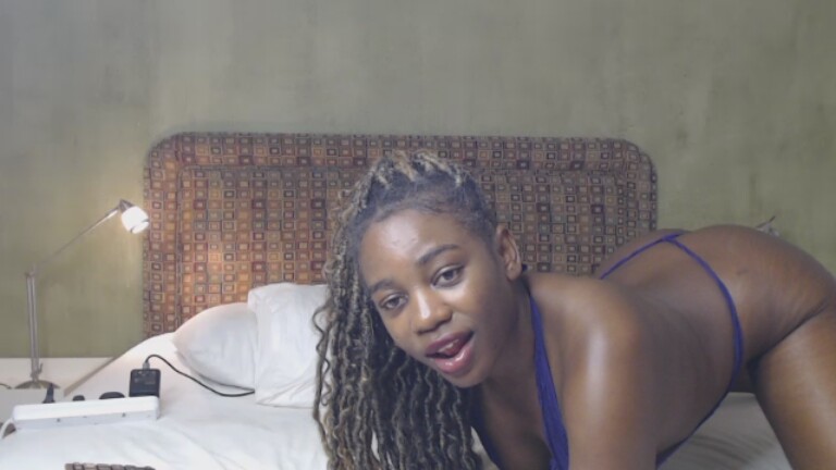 EbonySalmie's Streamate show and profile