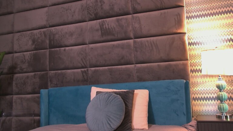 KarmaFoxx's Streamate show and profile