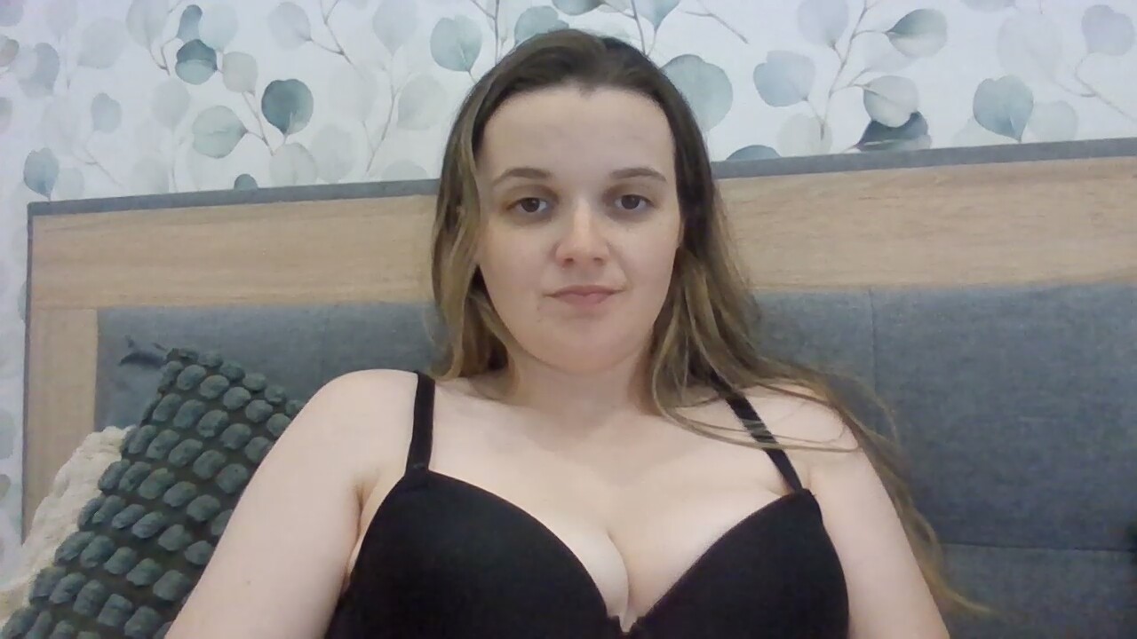 Naughty_LittleCara