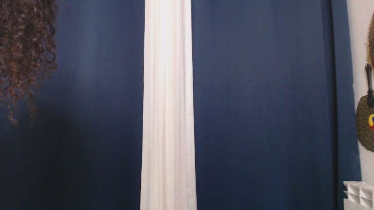 Amethy's Streamate show and profile