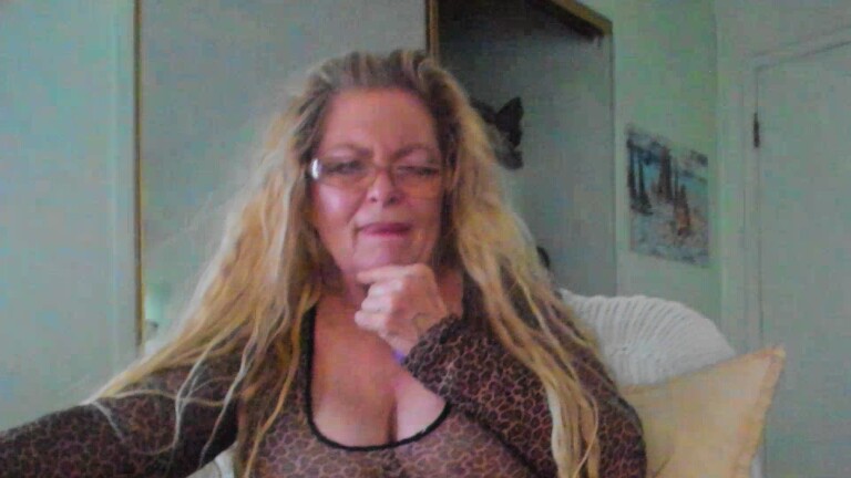 amberxxx's Streamate show and profile