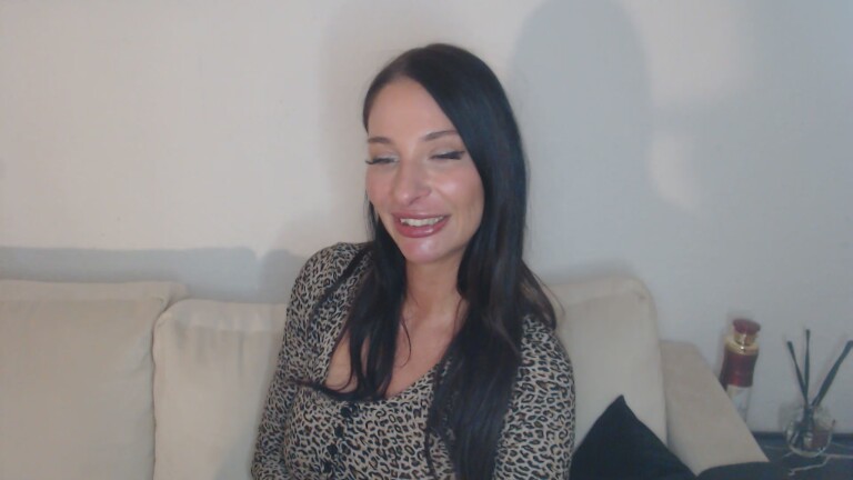 shanalove's Streamate show and profile