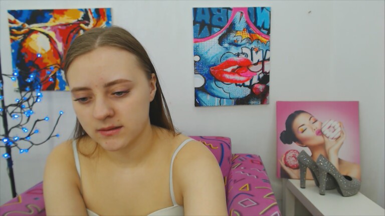 ArinaBelly's Streamate show and profile