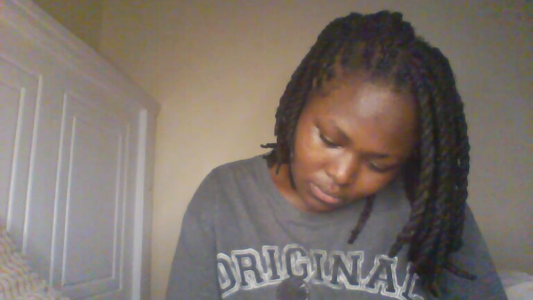 NasKylie's Streamate show and profile