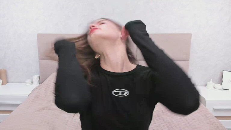 MYasmina's Streamate show and profile