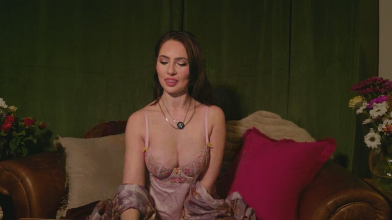 LottieRoseUK's Streamate show and profile