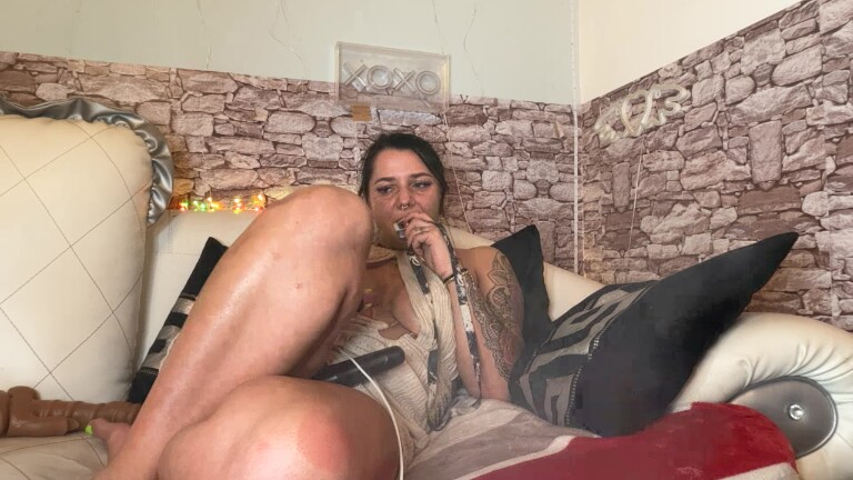 FitnesMilfy's Streamate show and profile